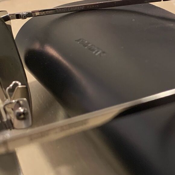 ❤️SOLD❤️Saint Laurent Metal SLVR Mirror Sunglasses - Picture 10 of 11